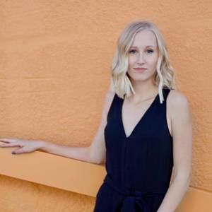 Meet your Posher, Jaclynn